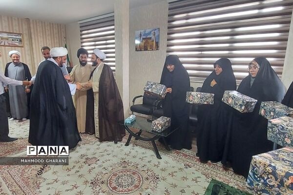 مراسم تجلیل از روحانیون طرح امین مدارس منطقه کهریزک