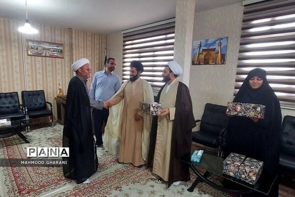 مراسم تجلیل از روحانیون طرح امین مدارس منطقه کهریزک
