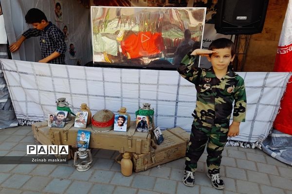 نمایشگاه آثار دفاع مقدس در ملارد