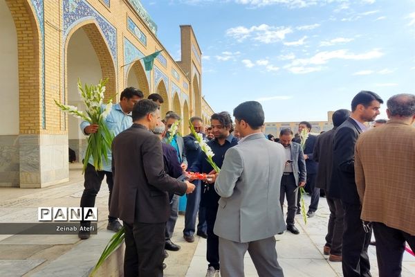 مراسم غبارروبی مزار شهدا در آرامستان خواجه ربیع مشهد