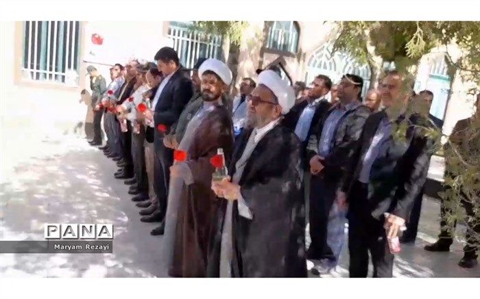 مراسم غبارروبی مزار شهدای شهر آشخانه /فیلم