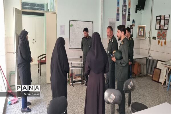 گرامیداشت هفته دفاع مقدس با حضور بسیج شهید منتظر قائم یزد