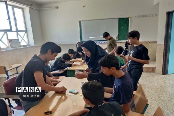 برگزاری دوره‌های مهارتی دبیرستان متوسطه اول امیرکبیر شهرستان خاتم