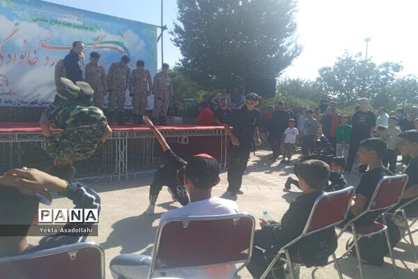 همایش بزرگ پیاده‌روی خانوادگی در شهرستان رباط‌کریم