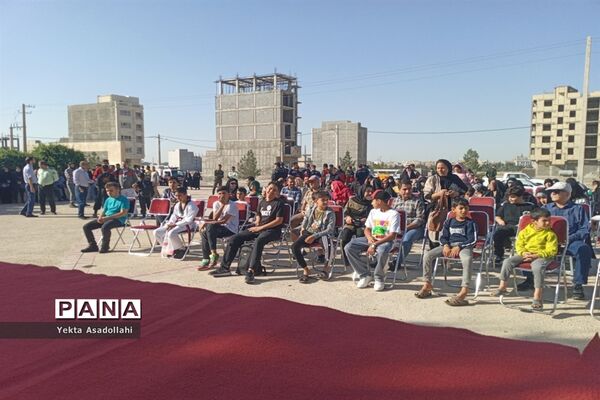 همایش بزرگ پیاده‌روی خانوادگی در شهرستان رباط‌کریم