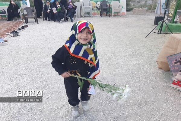 بزرگداشت هفته دفاع مقدس در مزار شهدای پارک خورشید