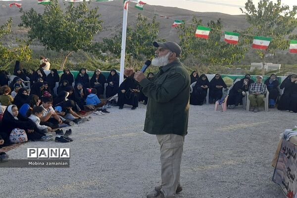 بزرگداشت هفته دفاع مقدس در مزار شهدای پارک خورشید