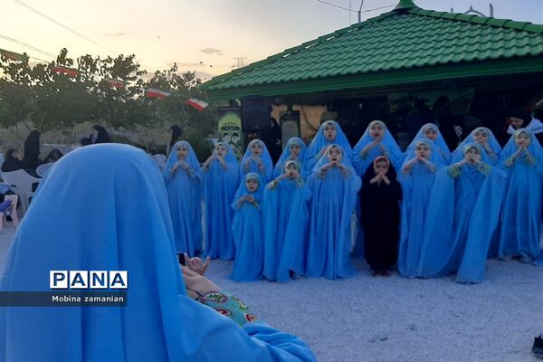 بزرگداشت هفته دفاع مقدس در مزار شهدای پارک خورشید