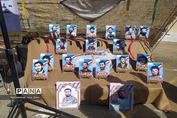 برگزاری نمایشگاه تجهیزات نظامی و سلاح‌های سنگین و نیمه سنگین در کاشمر