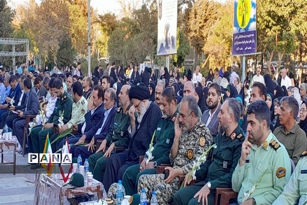 برگزاری مراسم آیین لاله‌ها در امامزاده محمد کرج