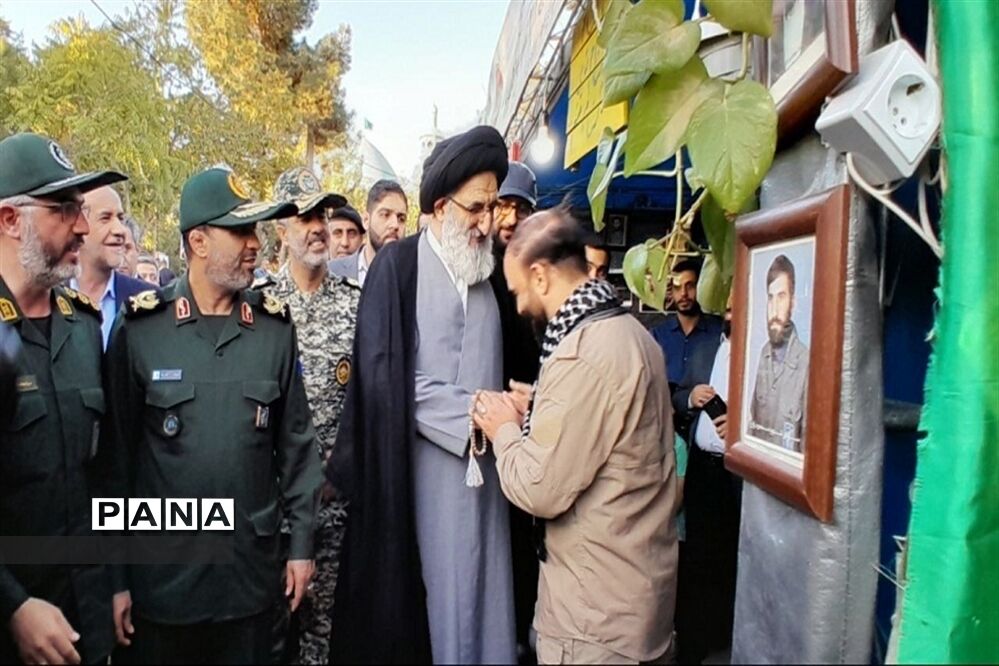 برگزاری مراسم آیین لاله‌ها در امامزاده محمد کرج