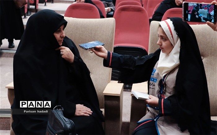 برگزاری دوره سپهر دانش و معرفت به منظور توانمندسازی مشاورین مدارس/فیلم