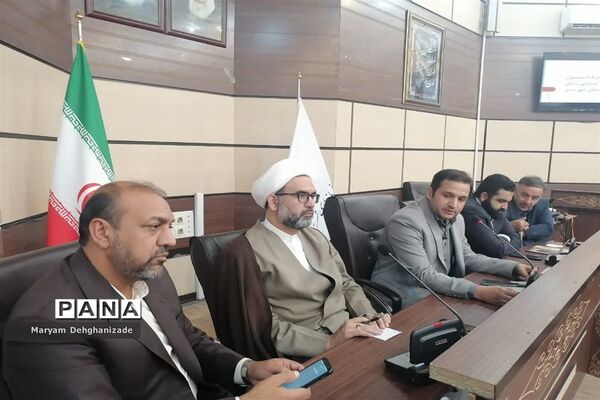 آیین تکریم و معارفه مسئول اتحادیه انجمن‌های اسلامی دانش‌آموزان شهرستان مهریز