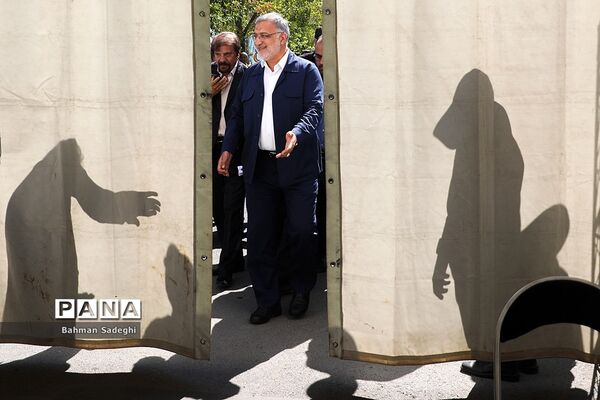 آیین بهره‌برداری از طرح نوسازی حمل و نقل عمومی تهران
