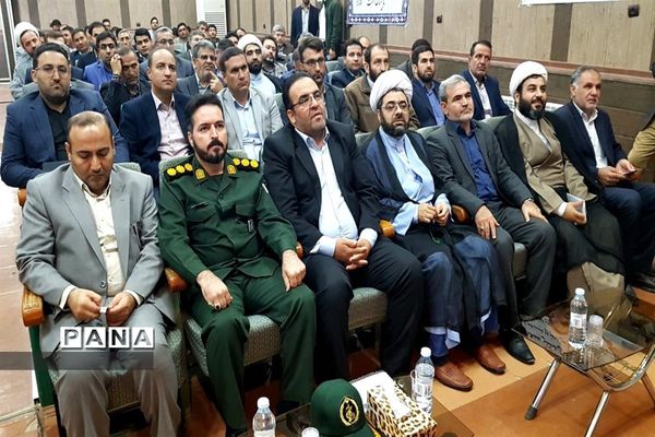 گردهمایی معاونان پرورشی و فرماندهان حوزه‌های بسیج دانش‌آموزی آذربایجان شرقی