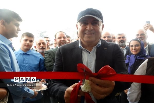 افتتاح مدرسه خیرساز سیاوش زرازوند ( اسوه ) در آموزش و پرورش منطقه9 شهر تهران