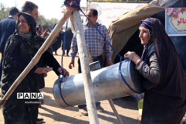 آذرشهر و پسته‌های خندانش