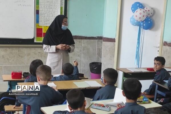 آموزش بهداشت فردی در دبستان ایمان رودهن