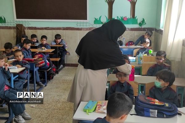 آموزش بهداشت فردی در دبستان ایمان رودهن