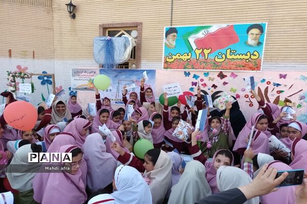 نواختن زنگ جشن عاطفه‌ها در مدارس بهبهان