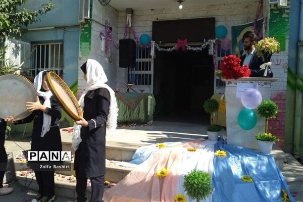 میلاد رسول اکرم(ص) در مدارس شهرستان‌قرچک