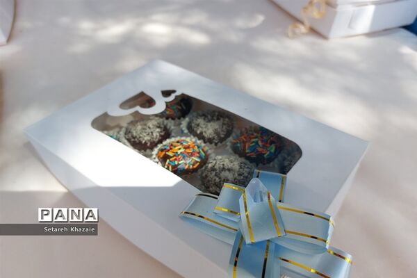 برپایی بازارچه دانش‌آموزی در دبیرستان دخترانه خیرغیابی