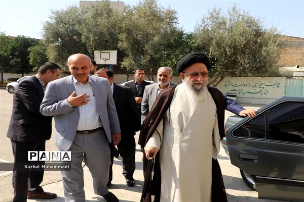 نواختن زنگ نماز در مدارس استان گلستان