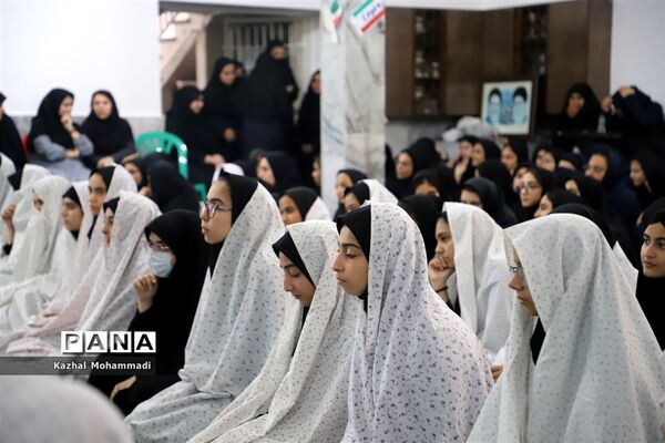 نواختن زنگ نماز در مدارس استان گلستان