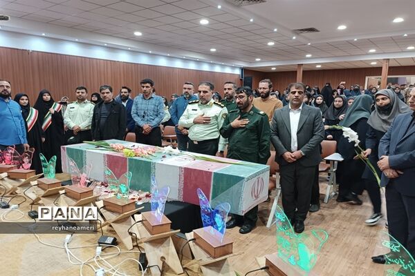 تشییع پیکر مطهر شهید گمنام در دبیرستان شهید باهنر