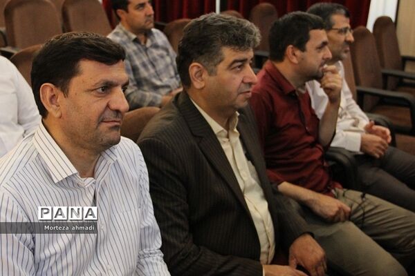 آیین تکریم و معارفه مدیر آموزش و پرورش ناحیه یک شهرری
