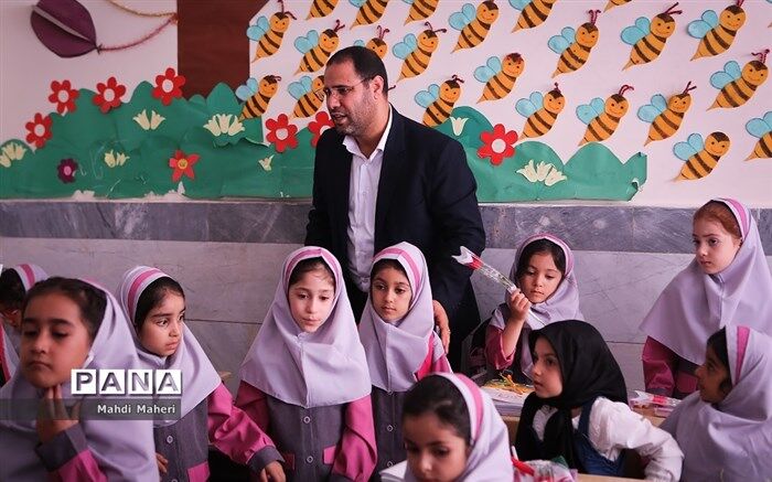 دو خبر خوب وزیر آموزش‌و‌پرورش برای دانش‌آموزان و معلمان‌