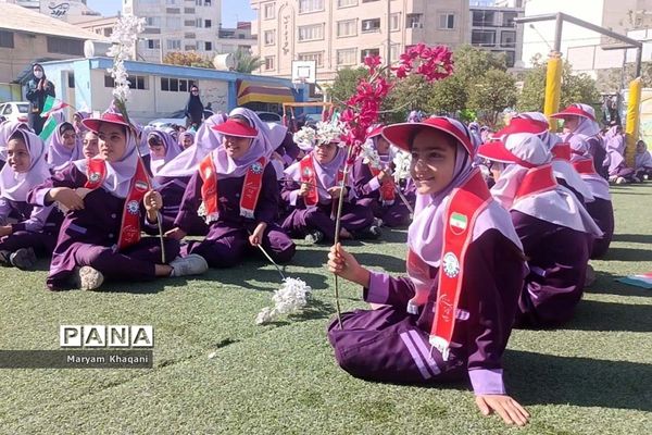 جشن عاطفه‌ها در دبستان پوشینه بافت ایران ناحیه ۳ شیراز