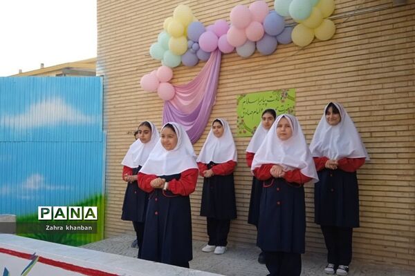 جشن هفته وحدت در دبستان دخترانه سما ۲ رودهن