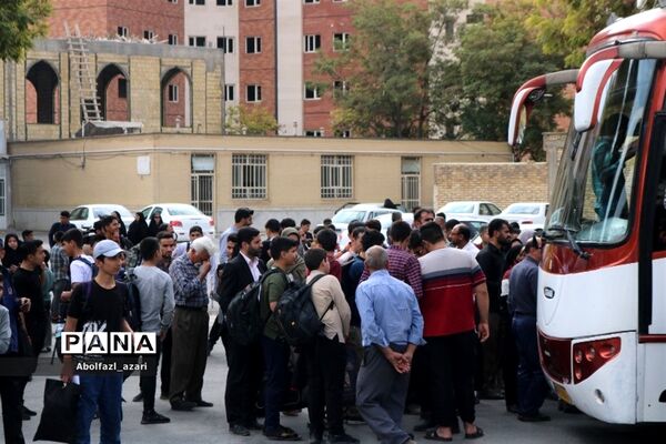 اعزام دانش‌آموزان منتخب استان چهارمحال و بختیاری به اردوی زیارتی مشهد مقدس