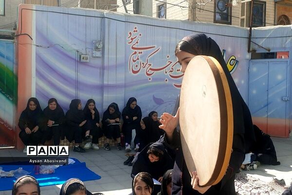 برپایی صبحانه همدلی به‌مناسبت هفته وحدت در دبیرستان غیر دولتی حدیث مهر