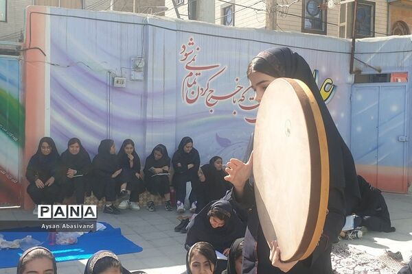 برپایی صبحانه همدلی به‌مناسبت هفته وحدت در دبیرستان غیر دولتی حدیث مهر