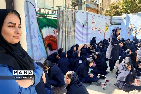برپایی صبحانه همدلی به‌مناسبت هفته وحدت در دبیرستان غیر دولتی حدیث مهر