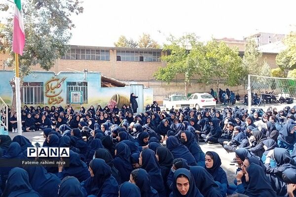 جشن هفته وحدت در مدارس دخترانه رودهن