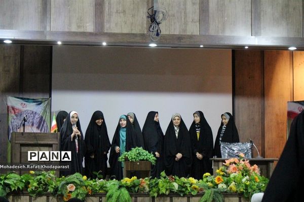 جشن میلاد پیامبر اکرم (ص) و امام جعفر صادق (ع) در سالن اجتماعات شهید چمران ناحیه ۵ مشهد