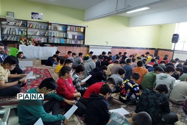 جشن میلاد پیامبر اکرم (ص) و امام جعفر صادق (ع) در شهرستان جاجرم