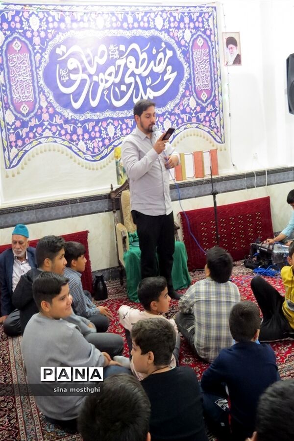 برگزاری جشن میلاد پیامبر اکرم (ص) و امام جعفر صادق (ع)