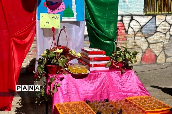 جشن میلاد پیامبر در مدارس رودهن