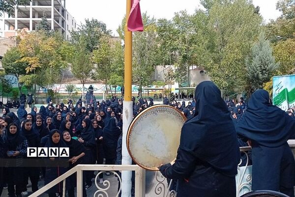 جشن میلاد پیامبر در مدارس رودهن