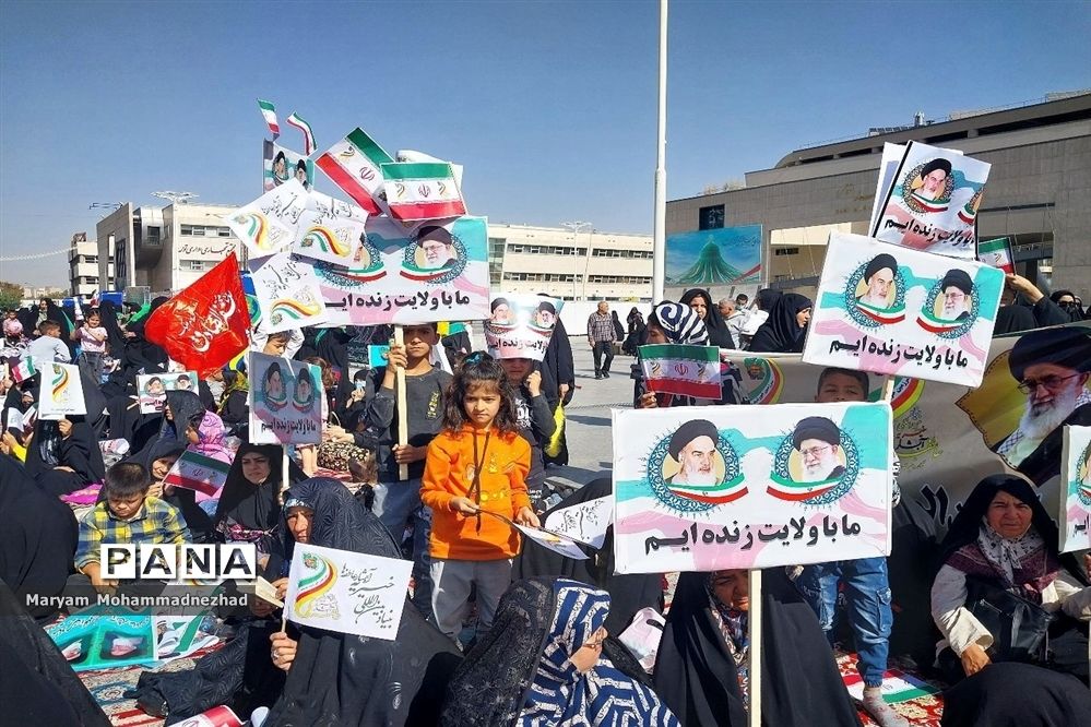 جشن بزرگ خیریه آبشار عاطفه‌ها