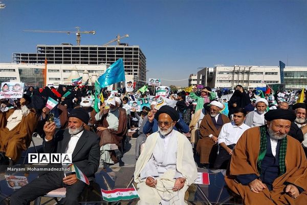 جشن بزرگ خیریه آبشار عاطفه‌ها