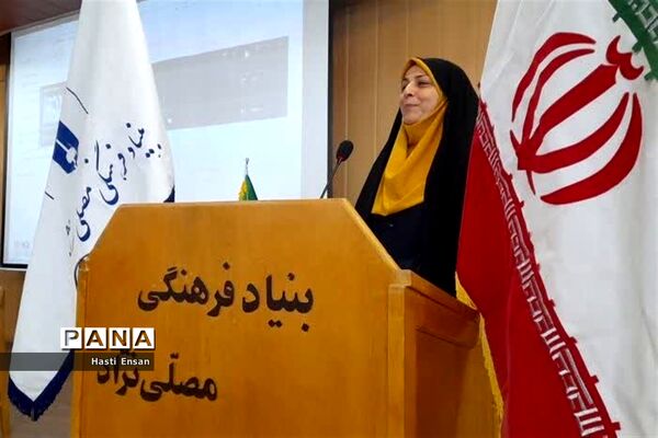 جلسه مجمع عمومی انجمن اولیا و مربیان دبیرستان آرمیتا مصلی‌نژاد