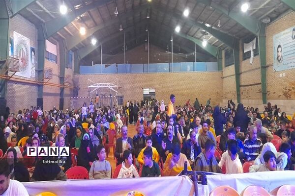 جشن بزرگ میلاد پیامبر اکرم ( ص) و هفته وحدت در شهرستان‌فیروزکوه