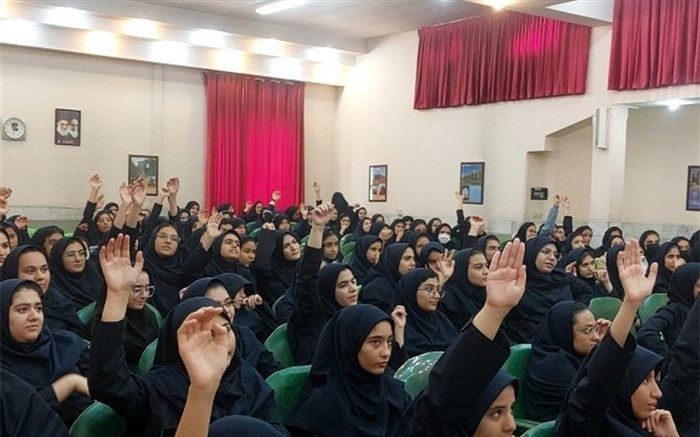 برگزاری مراسم ولادت پیامبر اکرم (ص) و امام جعفر صادق (ع) در ناحیه ۲ شهرری/فیلم