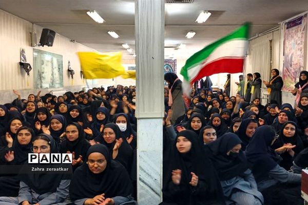 مراسم میلاد پیامبر اکرم (ص) و امام جعفر صادق (ع) در مدرسه شاهد فاطمیه