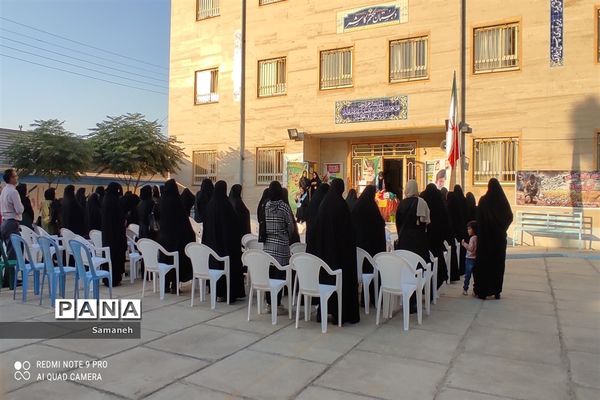 برگزاری جلسه انجمن اولیا دبیرستان دخترانه عفاف کاشمر